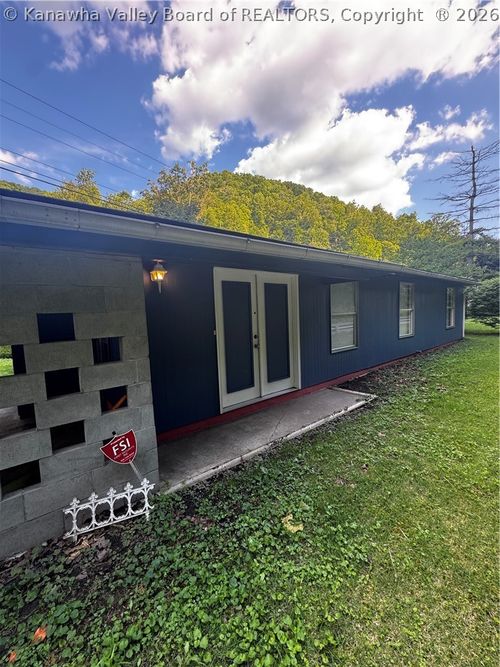 4 Coalwood Ave, Logan, WV, 25601-7024 | Card Image