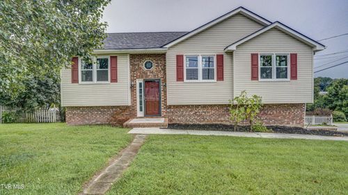 105 Winchester Drive, Kingsport, TN, 37663 | Card Image