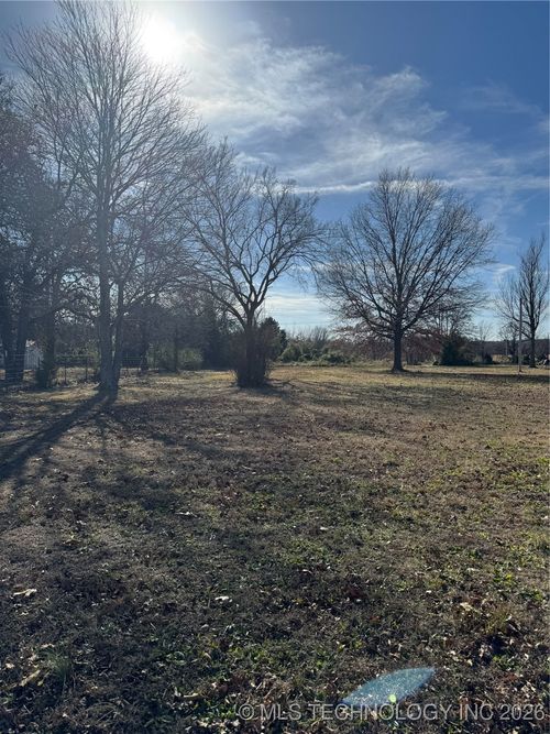 908 W Osage St, Jay, OK, 74346-2304 | Card Image