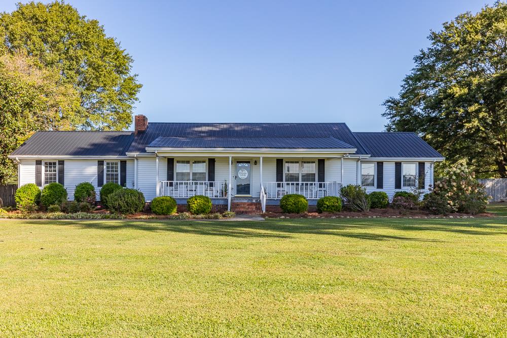 Broadacre Rd, Dalton, GA 30721
