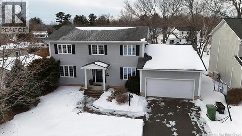 131 Wiggins Dr, Fredericton, NB, E3A5N7 | Card Image