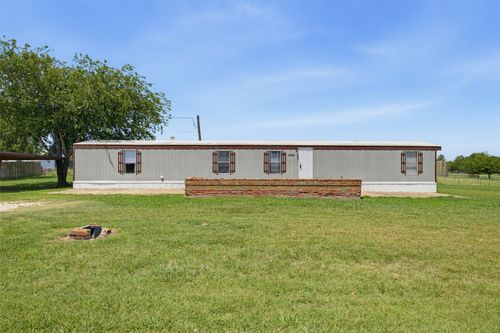 7305 Walden Dr, Joshua, TX, 76058-4510 | Card Image