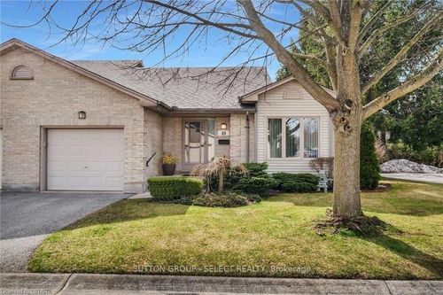 49-99 Edgevalley Rd, London, ON, N5Y5N1 | Card Image