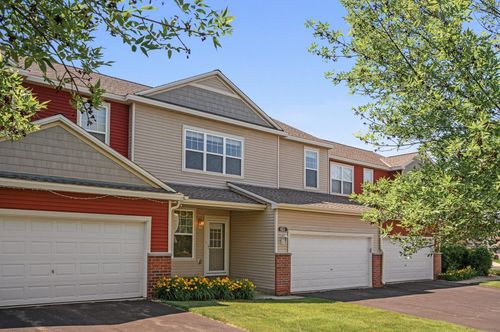 651 Ravencroft Rd, Waconia, MN, 55387-4555 | Card Image