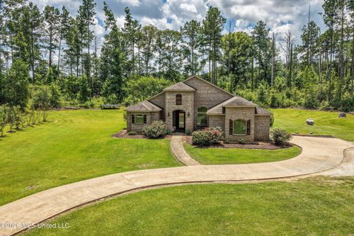 6926 Moak Rd, Summit, MS, 39666-6912 | Card Image