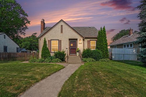 3745 Orchard Ave N, Robbinsdale, MN, 55422-2150 | Card Image