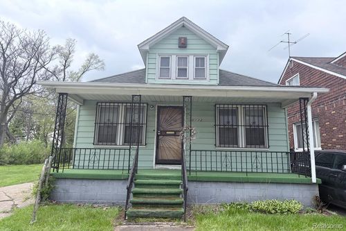 10132 Traverse St, Detroit, MI, 48213-1140 | Card Image