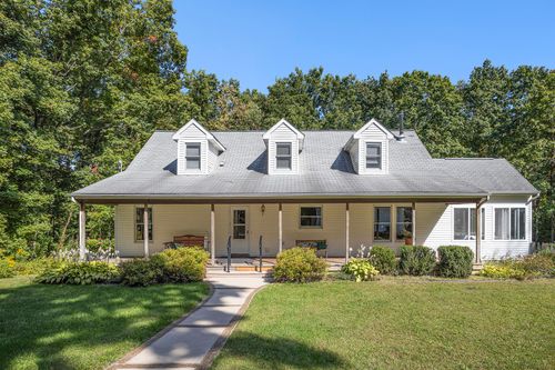 8731 Wertman Rd, Delton, MI, 49046-9617 | Card Image