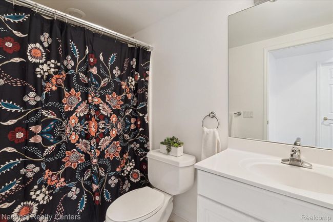 Bath | Image 28