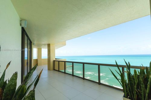 apt-2401-16275 Collins Ave, Sunny Isles Beach, FL, 33160-4333 | Card Image