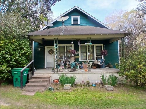 1241 W 9th St, Bogalusa, LA, 70427-3473 | Card Image