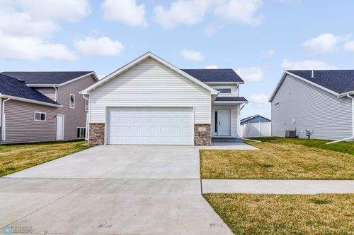 6717 72nd Avenue S, Fargo, ND, 58047 | Card Image