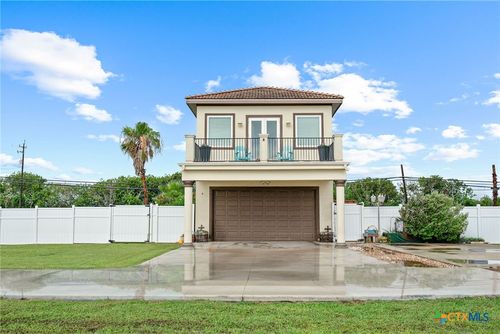 4 Lavaca Bay Pl, Port Lavaca, TX, 77979-4003 | Card Image
