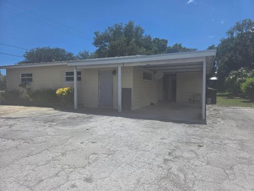 301 Gardenia Ave, Fort Pierce, FL, 34982-3416 | Card Image