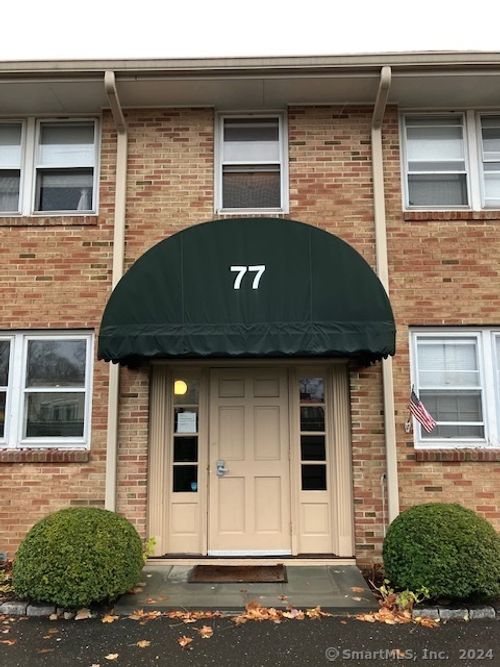77 Winfield St, Norwalk, CT, 06855-2138 | Card Image