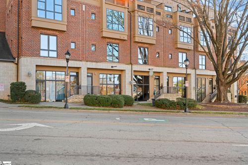 408 River St, Greenville, SC, 29601-2613 | Card Image