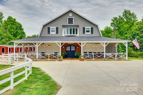 3091 Old Meeting House Rd, Sharon, SC, 29742-8824 | Card Image