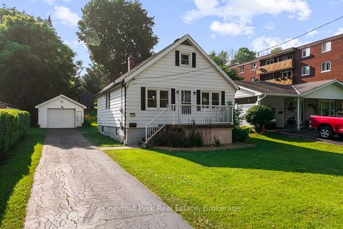 1540 6th Ave W, Owen Sound, ON, N4K5H8 | Card Image