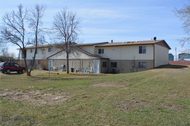 Back of property | Image 19