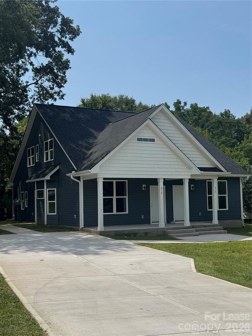 810/812 E Lincoln Street, Lincolnton, NC, 28092 | Card Image