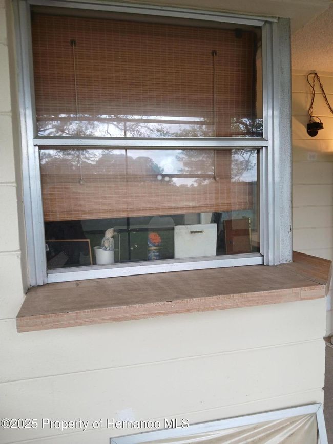 7404 Acorn Cir, House other with 2 bedrooms, 2 bathrooms and null parking in SPRING HILL FL | Image 32