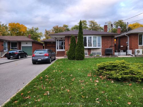 94 Camborne Ave, North York, ON, M3M2R4 | Card Image