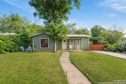158 Manning, San Antonio, TX, 78228-5925 | Card Image