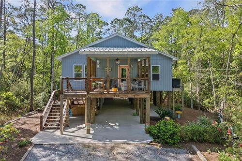 701 Huitres St, Dauphin Island, AL, 36528-4419 | Card Image