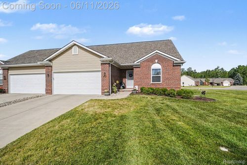 13338 Whispering Pines Ct, Linden, MI, 48451-8866 | Card Image