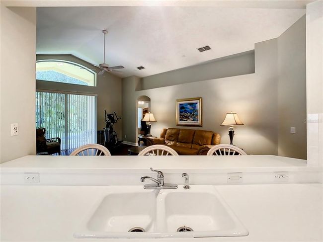307 Bay Arbor Blvd, House other with 4 bedrooms, 3 bathrooms and null parking in OLDSMAR FL | Image 14