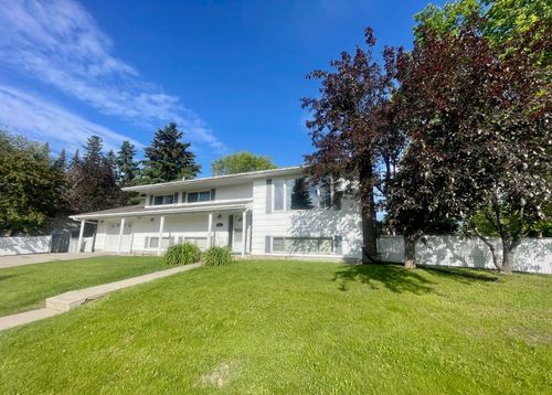 5301 15 Ave, Edson, AB, T7E1H2 | Card Image