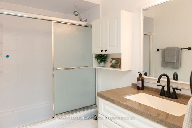 32 Clarridge Crt, House other with 4 bedrooms, 3 bathrooms and 2 parking in Brampton ON | Image 17