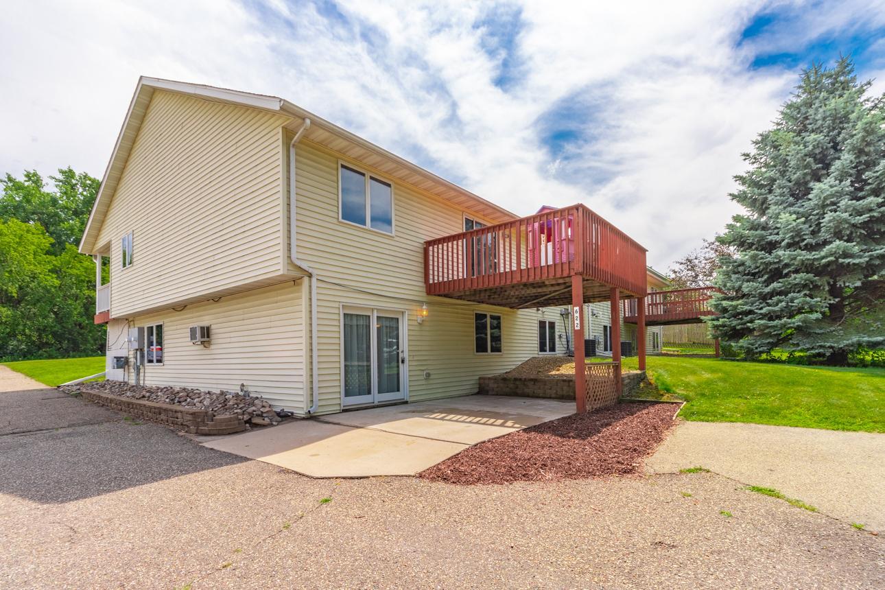Pleasant Dr, Hastings, MN 55033