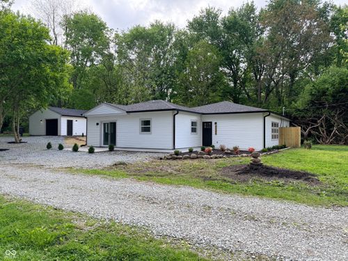 2085 E Eden Rd, Greenfield, IN, 46140-9016 | Card Image