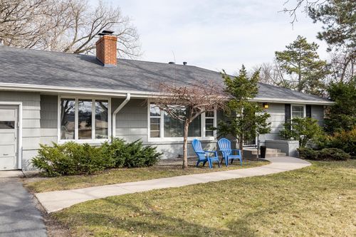 5717 Concord Ave, Edina, MN, 55424-1538 | Card Image