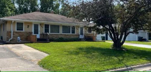 1064 Glenhill Rd, Shoreview, MN, 55126-8116 | Card Image