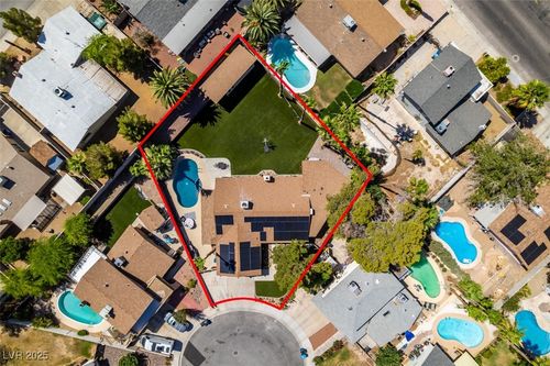 3708 Lorraine Ln, Las Vegas, NV, 89120-2219 | Card Image