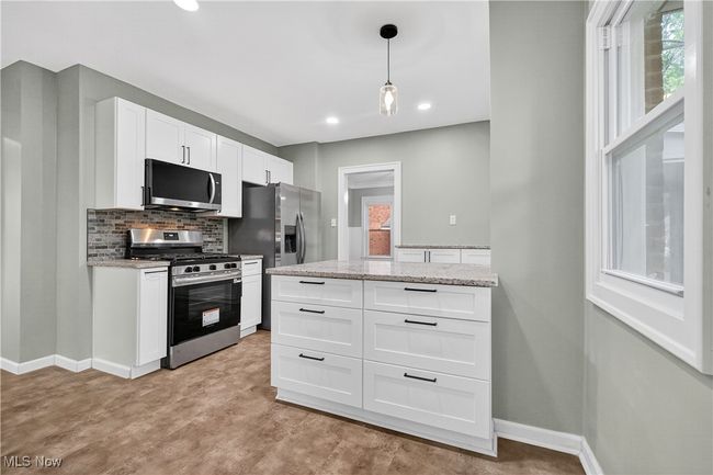 91 E 207 Th St, House other with 4 bedrooms, 3 bathrooms and null parking in Euclid OH | Image 18