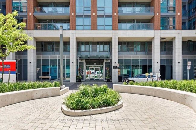 251 - 31 Tippett Rd, Condo with 3 bedrooms, 2 bathrooms and 1 parking in Toronto ON | Image 40