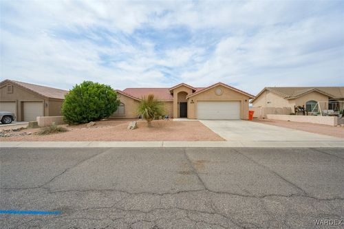 519 S San Pedro Rd, Golden Valley, AZ, 86413-6739 | Card Image