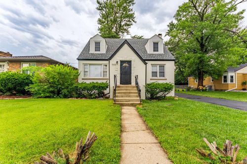 566 Hirsch Ave, Calumet City, IL, 60409-3515 | Card Image