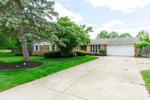 54763 Windingbrook Dr, Mishawaka, IN, 46545-1543 | Card Image