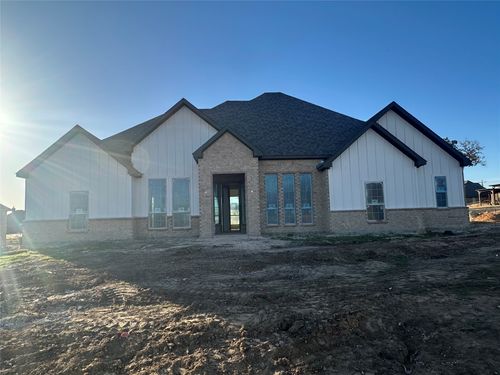 201 Stuart St, Paradise, TX, 76073-3419 | Card Image