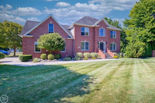 5653 Pine Ct, Kimball, MI, 48074-1397 | Card Image
