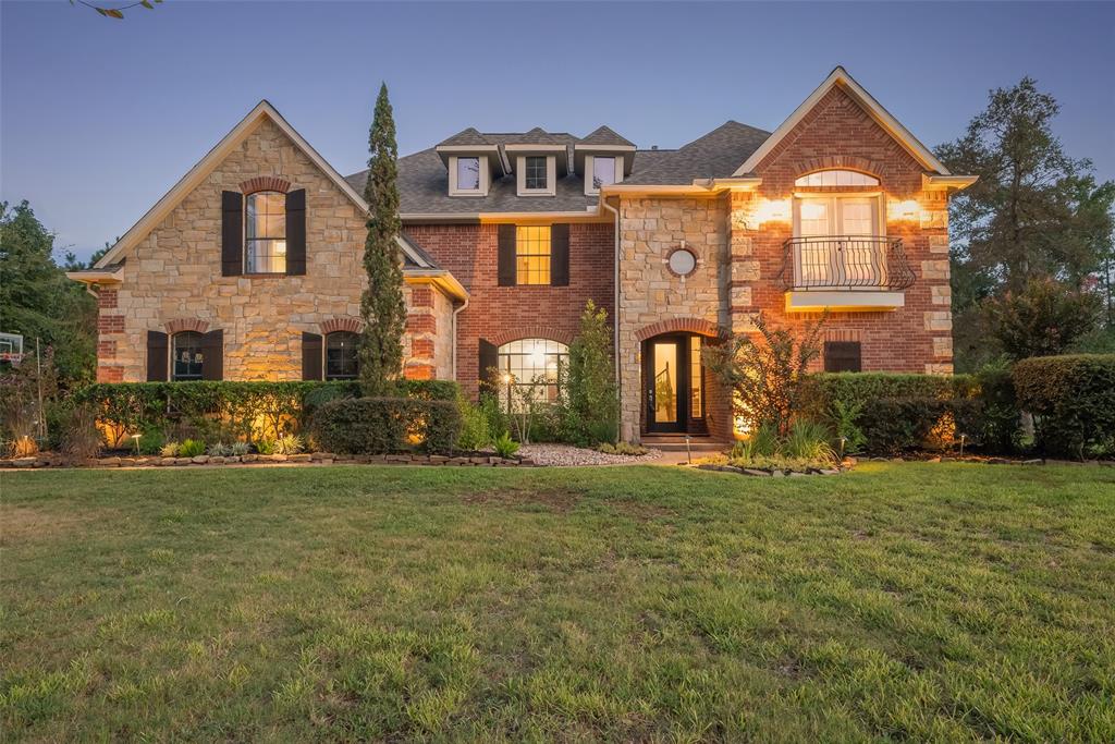 Majestic Dr, Montgomery, TX 77316