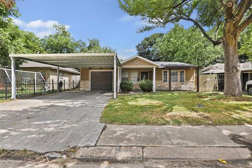 2105 Marshall St, Pasadena, TX, 77506-3004 | Card Image
