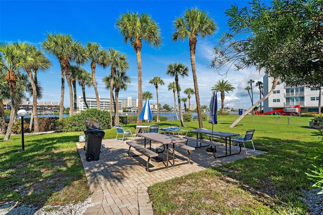 APT-508 - 10216 Regal Dr, Condo with 2 bedrooms, 2 bathrooms and null parking in LARGO FL | Image 30
