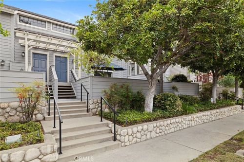 41-249 Alpine St, Pasadena, CA, 91106 | Card Image