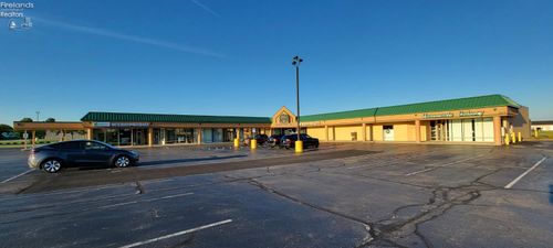 ste-10-1607 State Rd, Vermilion, OH, 44089-9142 | Card Image