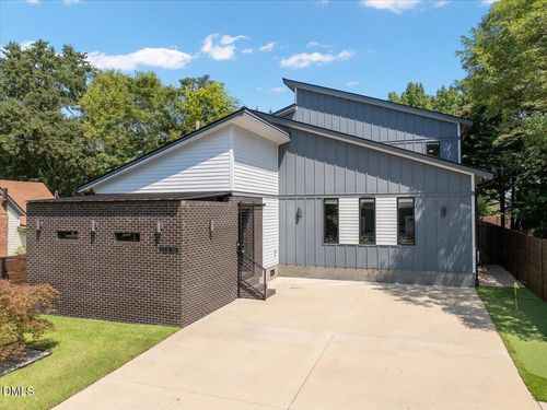210 W Horne St, Clayton, NC, 27520-2318 | Card Image